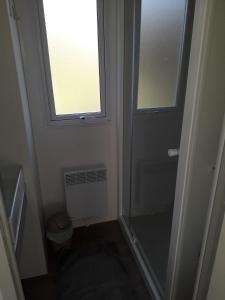 Appartements Mobil home entre mer et foret : photos des chambres