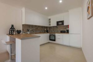 Lemon House - 400m from the Beach - Wifi