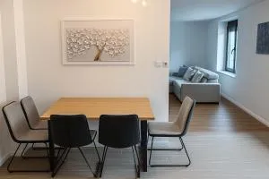 Cozy Apartment with a Garden - 耶塞尼采