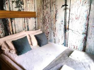 Old Town Apartments - Kingi Street