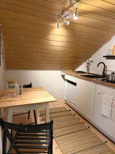 2 - Room city apartment