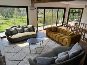 Maisons de vacances Le Jonquet maison 12 pers Sauna Jacuzzi : photos des chambres