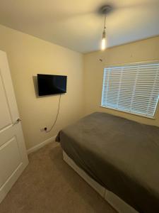 Cozy Room in Bute House