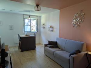 Appartements Studios Blesois - Parking & Linge inclus : photos des chambres
