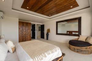 Ocean View 3BR Near Dreamland Beach, Uluwatu