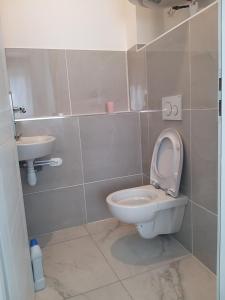 Appartement privé moderne et lumineux plain-pied