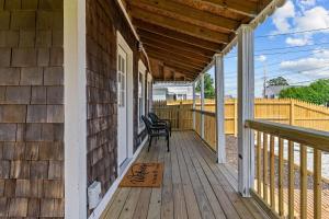 Portsmouth Cedar Beach Cottage