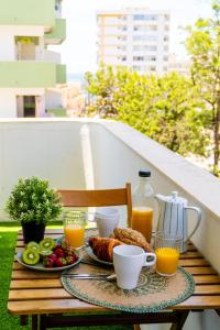 Bright & Stylish 2bedflat 5min Walk to beach in Quarteira Vilamoura