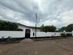 Rohaus STP Guesthouse - São José