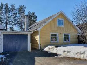 Villa Hugo - Lomträsk