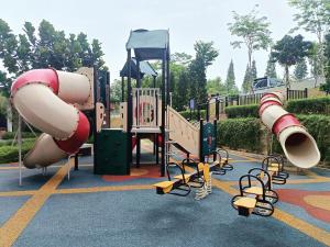 02-Airport吉隆坡机场-Sepang-XiamenUni厦门大学-PoolGym-Wifi-3Room