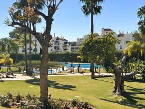 Sueños del sol Banús by Lica Homes