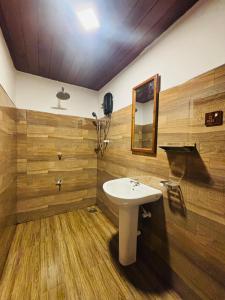 Woodholic Homestay