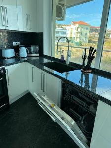 Beach Front Luxurious Two Bedroom Apartment