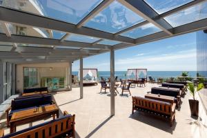 Beach Front Luxurious Two Bedroom Apartment