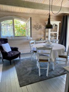 Maisons de vacances Chalet de Charme : photos des chambres