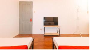 OYO 1087 Enricos Place Kamias