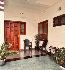 Skye by livNstay - Trippapur