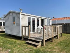 Campings Camping Les Gatinelles : photos des chambres