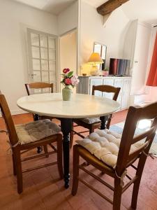 Maisons de vacances La petite maison : photos des chambres