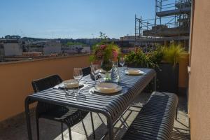 Terrace Apartment Monte del Gallo by St Peter