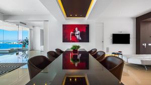 Avalon - 1004 Stunning Luxury 3 BR Private Pool