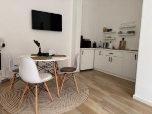 Central - Cozy Studio