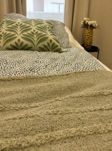 Akacfahome City Center