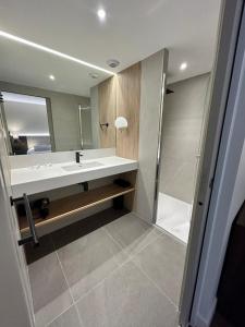 Hotels Hotel Doussiere - Restaurant l'Alicanta : photos des chambres