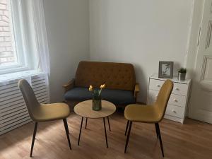 Palace district rooms