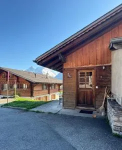 明星民宿 - 因内特基尔兴