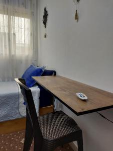 Cozy Room & Modern Amenities 3