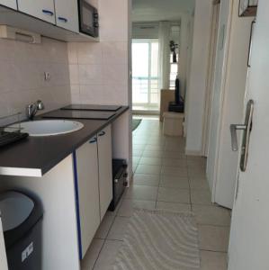 Appartements T3 au bord de l-etang de Thau : photos des chambres