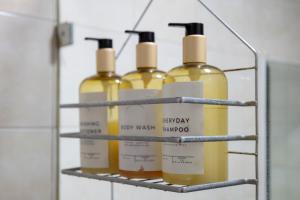 Forbeswood Parklane BGC suite near st Lukes