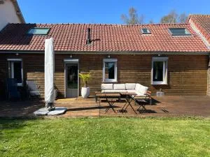 Corps de ferme charmant Amiens avec Parking - Belloy sur Somme