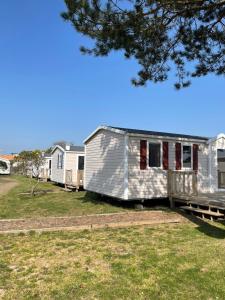 Campings Camping Les Gatinelles : photos des chambres