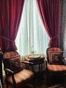 B&B / Chambres d'hotes L'Entree Chambres d'Hotes Bar & Restaurant : photos des chambres
