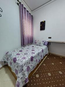 Cozy Room & Modern Amenities 6
