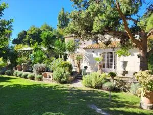 Gîte Le Mas des Agapes - 贝勒加德