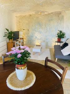 Maisons de vacances Ninho de Amor troglodyte unique : photos des chambres