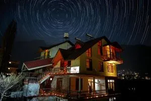 Redrose Cottage - Manāli