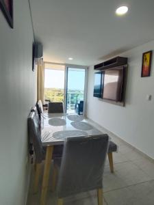 Apto Vista Mar 2 cuadras Playa, Jaccuzi BBQ Wifi Parqueadero y Ascensor 7 Piso