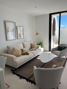 3 bedroom apartment Caballito de Mar with private pool