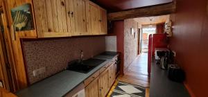 Maisons de vacances La Frisanfave, Maison de village, centre 65M2 : photos des chambres