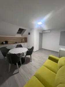 City Escape - Romînaşi