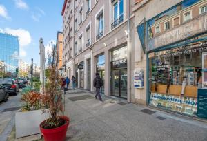 Escapade de Lyon, Relax & Balnéo Métro Charpennes