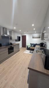Prime Location 5 Bed Ensuite 6 Bathrooms in Derby city centre
