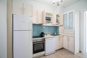 Beachfront ZEN sea view apartment