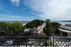 Appartements Vue Golfe St Tropez a Ste Maxime YourHostHelper : photos des chambres