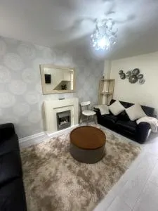 Cozy 3 bedroom home with ensuit - 温斯洛